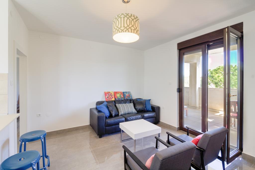 Apartments Ester Victoria Medulin Exterior foto